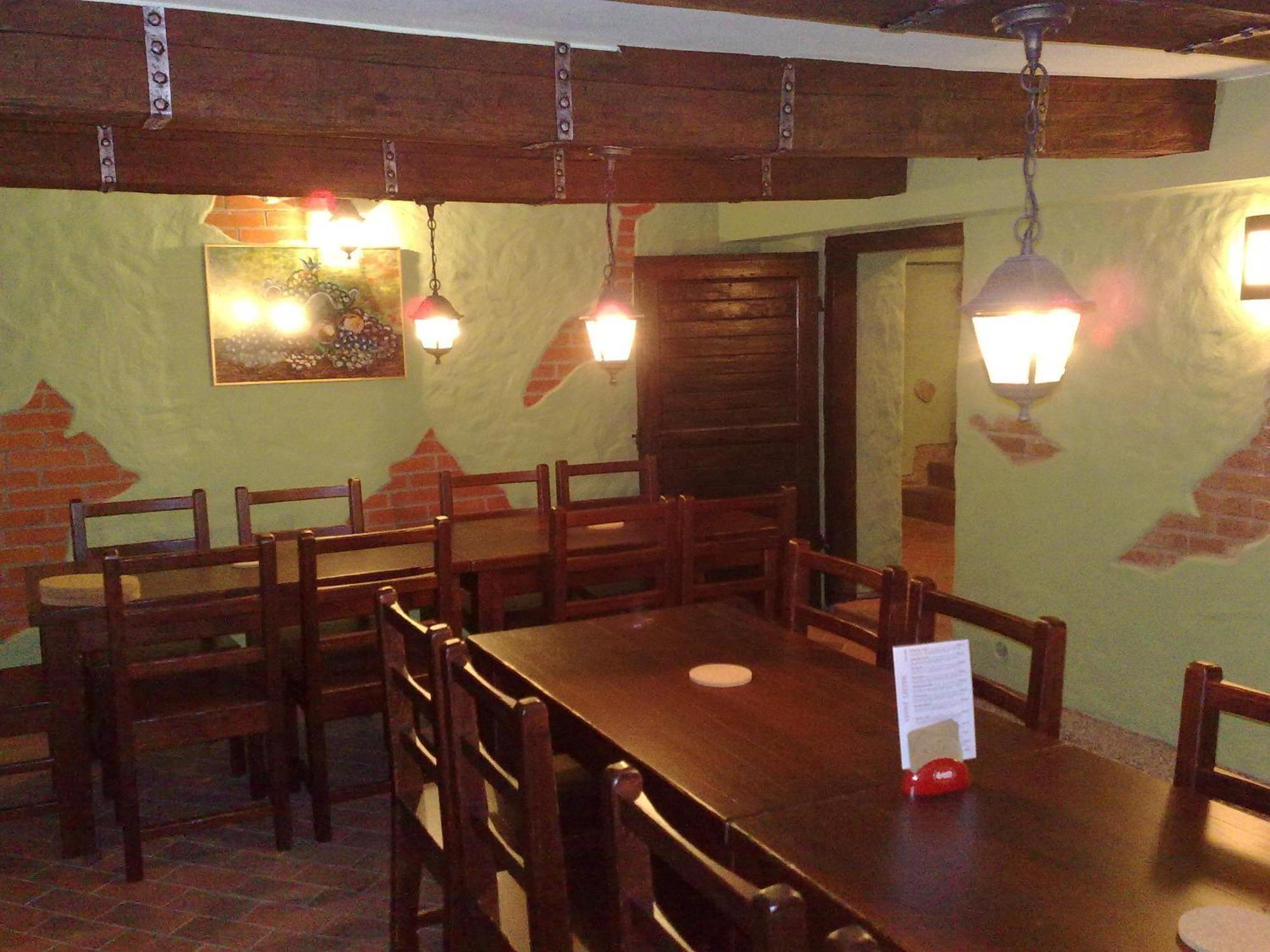 优特维尼由库乐酒店 基约夫 外观 照片