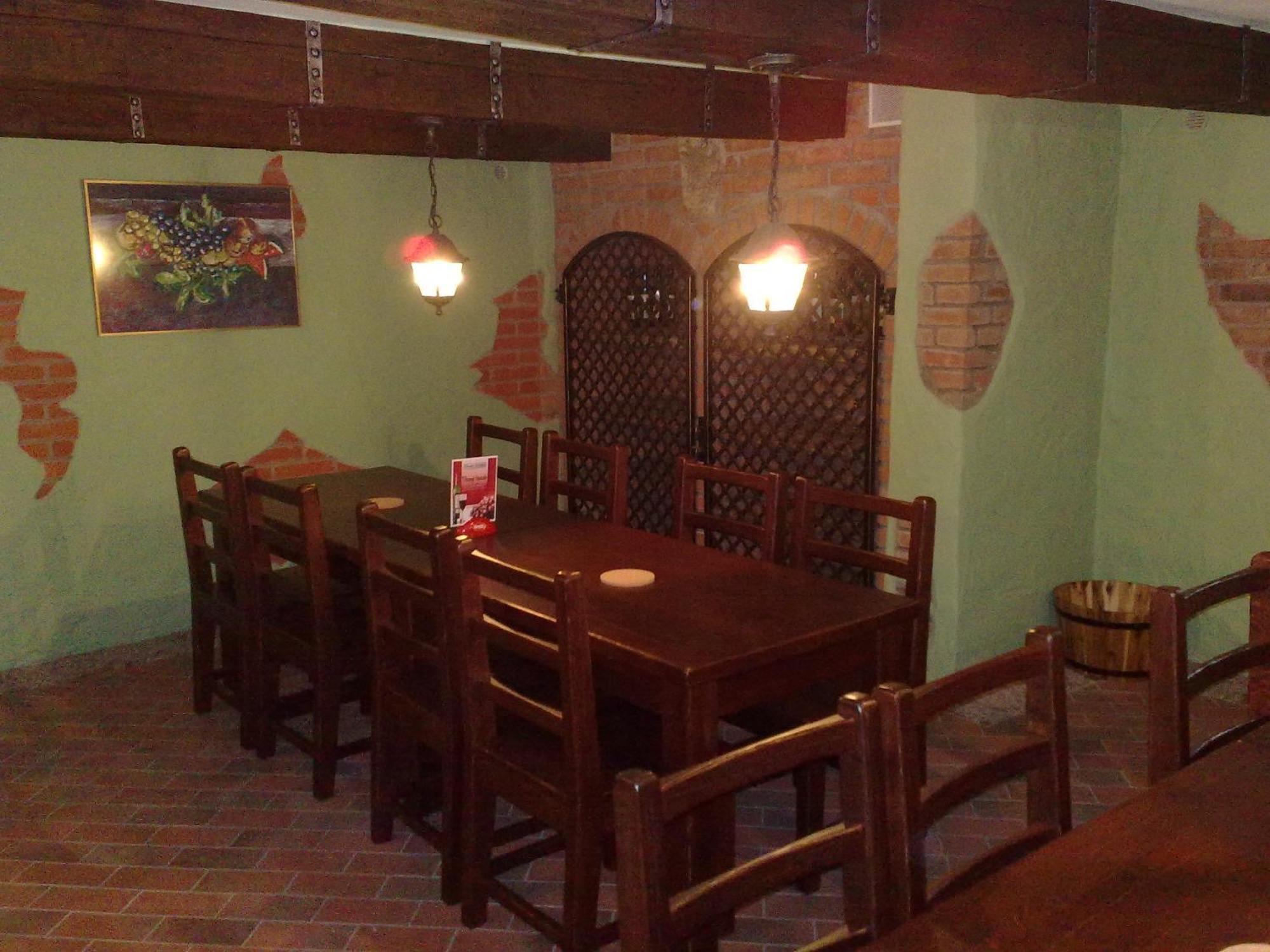 优特维尼由库乐酒店 基约夫 外观 照片